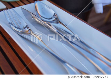 cutlery cutlery 89942747