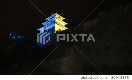 Marugame Castle Tower, one of the 12 existing castle towers in Marugame City, Kagawa Prefecture, illuminated in the color of the Ukrainian flag Marugame Castle Tower, one of the 12 existing castle towers in Marugame City, Kagawa Prefecture, illuminated in the color of the Ukrainian flag 89943378