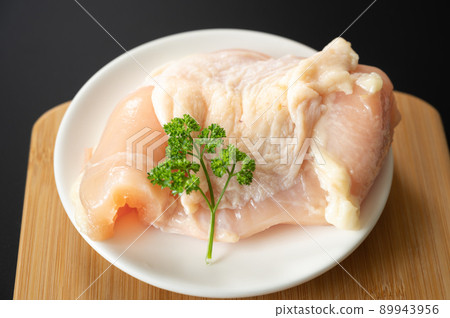 Chicken breast meat Chicken breast meat 89943956