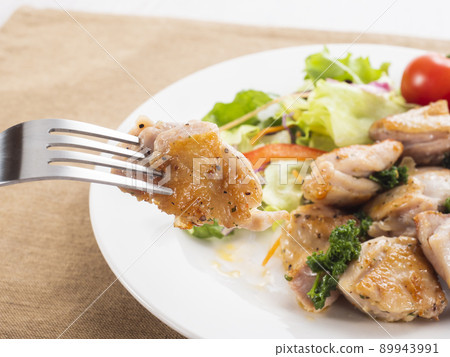 Lemon pepper chicken Lemon pepper chicken 89943991