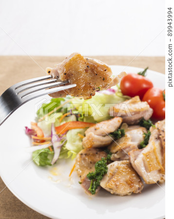 Lemon pepper chicken Lemon pepper chicken 89943994