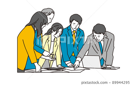 Asian business person having a large meeting Asian business person having a large meeting 89944295
