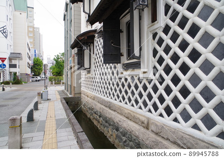 Namako wall (Namako wall) One of the traditional Japanese house construction methods found in the city of Matsumoto 89945788