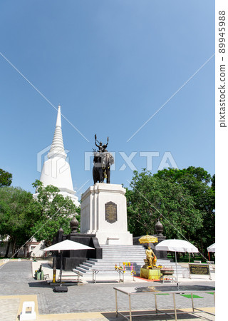 Don Chedi Monument at Suphanburi Don Chedi Monument at Suphanburi 89945988