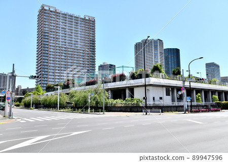 港區芝浦中央公園周邊（東京都港區）[2022.4] 89947596