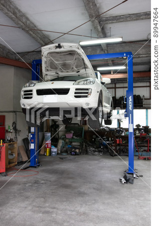lift  89947664