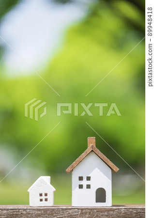 房子模型新鮮的綠色 房子模型新鮮的綠色 89948418