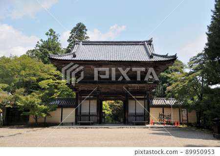 Jingoji Temple (Romon) [Ukyo Ward, Kyoto City, Kyoto Prefecture] 89950953