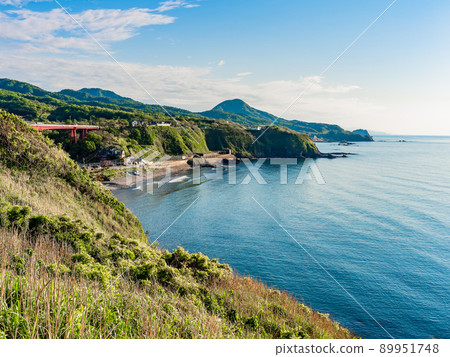 Beautiful view of the Sea of Japan in early summer, a wonderful view from Two Lovers Point Beautiful view of the Sea of Japan in early summer, a wonderful view from Two Lovers Point 89951748