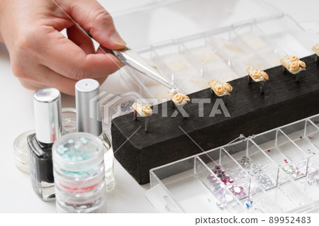 Nail tip production Nail tip production 89952483