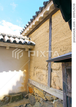 [World Heritage Himeji Castle] [100 Fine Castles of Japan] Oily wall in Honmaru, Himeji City, Hyogo Prefecture 89952638