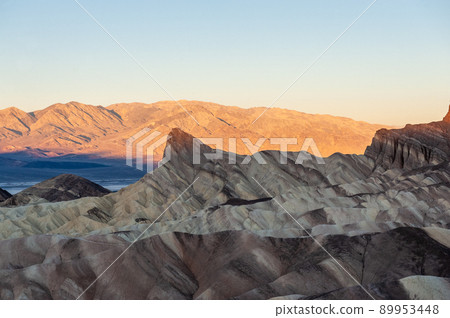 Sunrise at Zabriski point 89953448