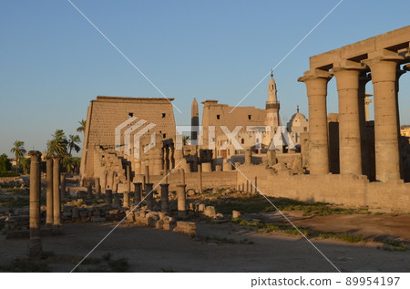 Temple of Luxor 89954197