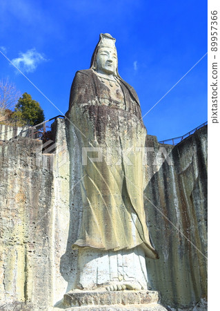 [栃木縣]晴空下的和平觀音（大谷寺） 89957366
