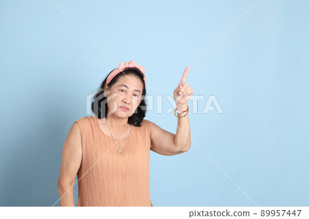 Senior Asian Woman Senior Asian Woman 89957447