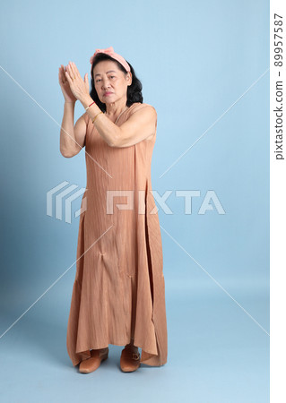 Senior Asian Woman Senior Asian Woman 89957587