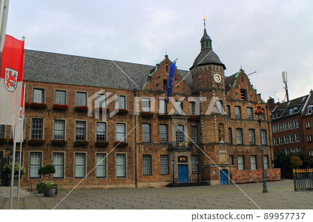 Old Town Hall in Dusseldorf Old Town Hall in Dusseldorf 89957737