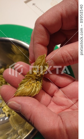 決定啤酒味道的酒花果 決定啤酒味道的酒花果 89958540