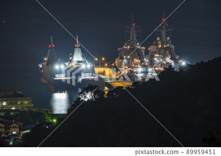 Night view of Yokosuka Port 89959451