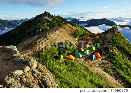Mt. Tsubakuro with a superb view: Mt. 89960379