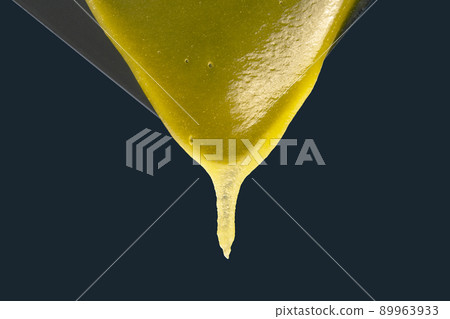 Fresh flower honey flows down from the plate. vitamin organic food Fresh flower honey flows down from the plate. vitamin organic food 89963933