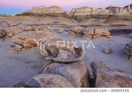 Bisti Bisti 89964249