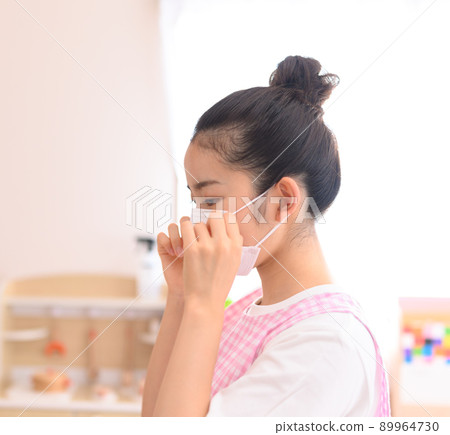 Nursery school 89964730