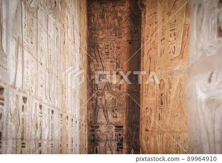 Ruins of the Egyptian Karnak Temple, the largest open-air museum in Luxor 89964910
