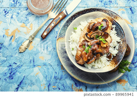 Chicken with mushroom sauce. Chicken with mushroom sauce. 89965941