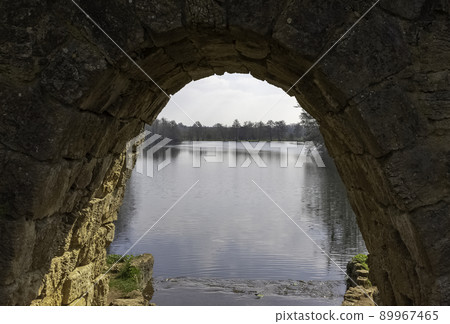 View of Eleven Acre Lake in Stowe, UK View of Eleven Acre Lake in Stowe, UK 89967465