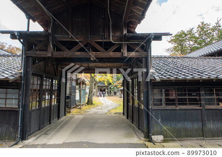An old building An old building 89973010