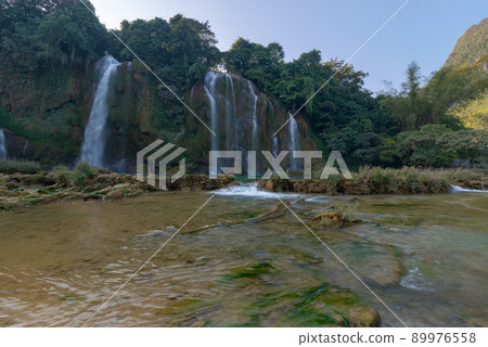 Ban Gioc or Detian waterfall in Cao Bang 89976558