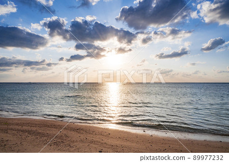 Evening view of Okinawa Kanai Beach Evening view of Okinawa Kanai Beach 89977232