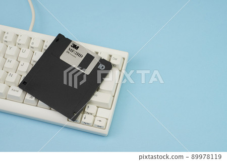 Floppy disk and keyboard 89978119