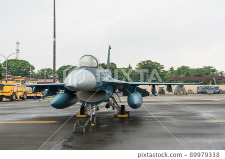 Japan Air Self-Defense Force F-2A 89979338