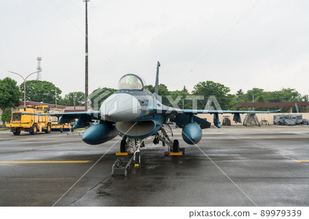 Japan Air Self-Defense Force F-2A 89979339