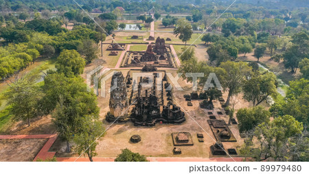 Aerial view of Wat Phrapai Luang temple and ruins in Sukhothai historical park, Thailand Aerial view of Wat Phrapai Luang temple and ruins in Sukhothai historical park, Thailand 89979480