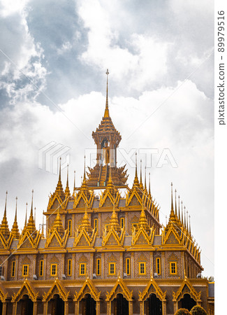 Wat Chantaram and Wat Tha Sung temple, Crystal Sanctuary 100 m long, in Uthai Thani, Thailand Wat Chantaram and Wat Tha Sung temple, Crystal Sanctuary 100 m long, in Uthai Thani, Thailand 89979516