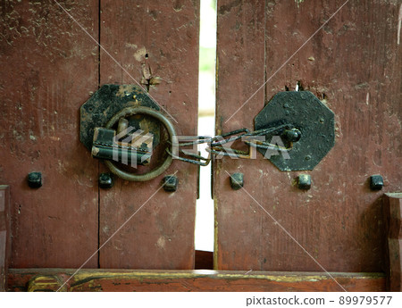 lock, door, gate 89979577