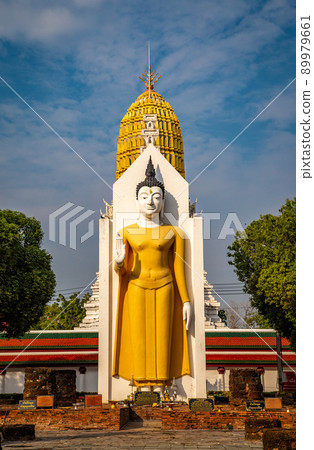 Wat Phra Si Rattana Mahathat Woramahawihan, temple in Phitsanulok, Thailand 89979661