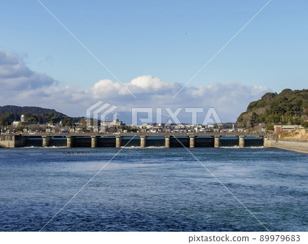Nango Araizeki, the water outlet of Lake Biwa, Otsu City, Shiga Prefecture Nango Araizeki, the water outlet of Lake Biwa, Otsu City, Shiga Prefecture 89979683