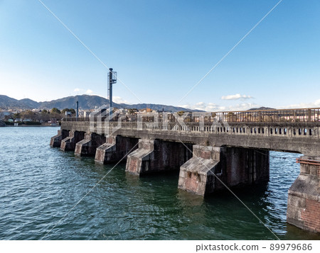 滋賀縣大津市、琵琶湖出口、南鄉荒井堰遺跡 滋賀縣大津市、琵琶湖出口、南鄉荒井堰遺跡 89979686