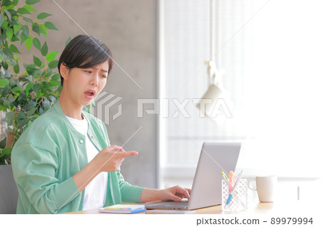 在線會議_婦女指點和不同意 2 89979994