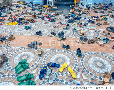 Chao Pho Nakharat Shrine or Chao Por Nakarat Chansen chinese temple in Nakhon Sawan, Thailand 89980121