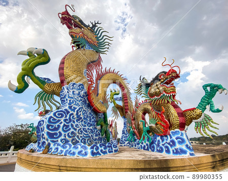 Golden dancing Dragon in Suan Sawan, or Paradise Park in Nakhon Sawan, Thailand 89980355