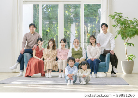 Respect for the Aged Day Family Photo Respect for the Aged Day Family Photo 89981260
