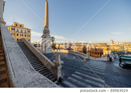 Rome cityscape from the top of Spanish stairs 89983024