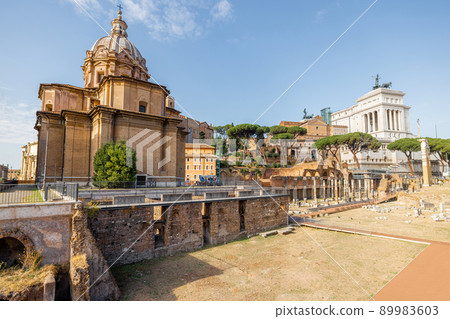 View on Roman Forum in Rome, Italy View on Roman Forum in Rome, Italy 89983603