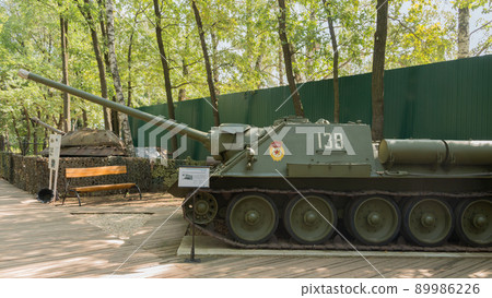 蘇聯SU-100坦克殲擊車(側面) 蘇聯SU-100坦克殲擊車(側面) 89986226