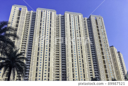 Architecture of Cyber City (Cyberhub) in Gurgaon Architecture of Cyber City (Cyberhub) in Gurgaon 89987521